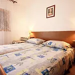 Apartament By The Sea Sevid, Trogir - 9468 *