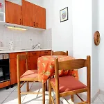 Apartament By The Sea Sevid, Trogir - 9468