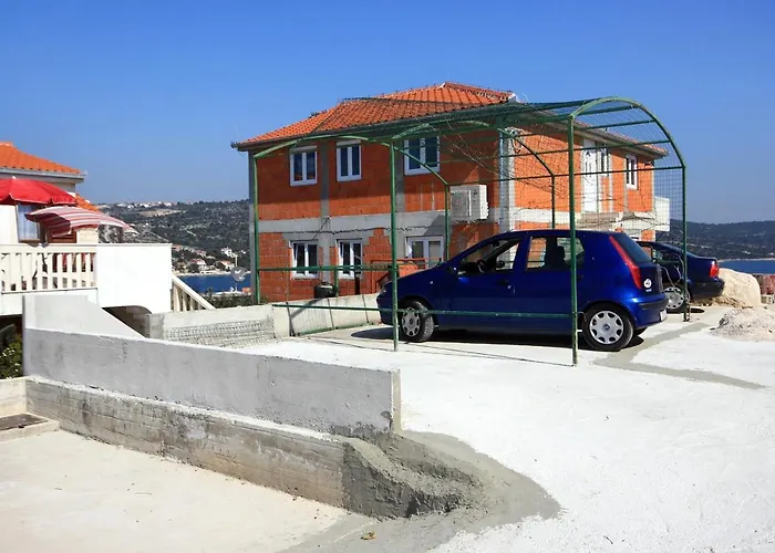 아파트 By The Sea Sevid, Trogir - 9468 세비드