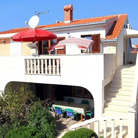 Apartamento By The Sea Sevid, Trogir - 9468 Sevid