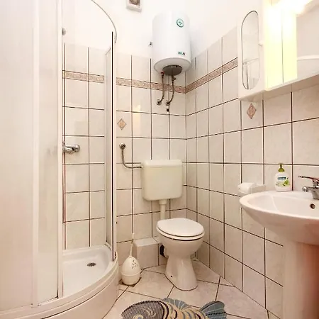 Apartment By The Sea Sevid, Trogir - 9468 *