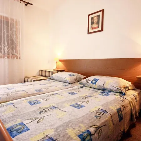 Apartment By The Sea Sevid, Trogir - 9468 *
