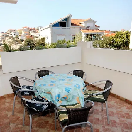By The Sea Sevid, Trogir - 9468 Apartment *