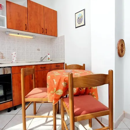 Apartment By The Sea Sevid, Trogir - 9468