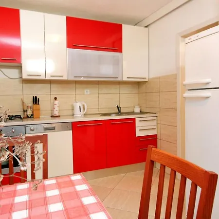 Apartment By The Sea Sevid, Trogir - 9468