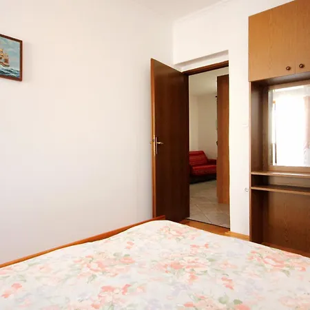 Apartamento By The Sea Sevid, Trogir - 9468 Sevid