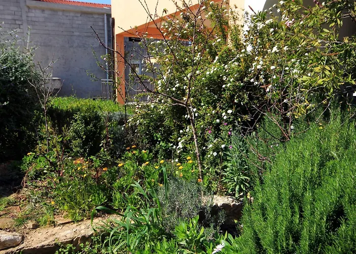 Apartment By The Sea Sevid, Trogir - 9468